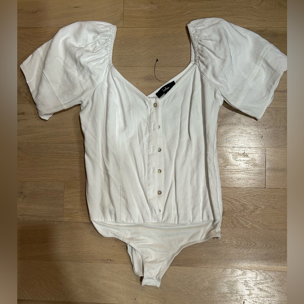 Lulus white bodysuit Button-Up Puff Sleeve